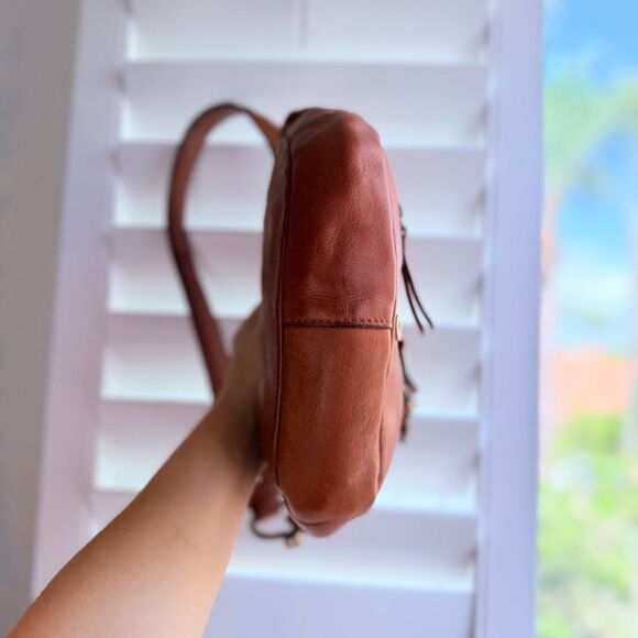 Marta Ponti Cognac Brown Leather Basketweave Satchel Handbag with Brass Hardware - Picture 7 of 16